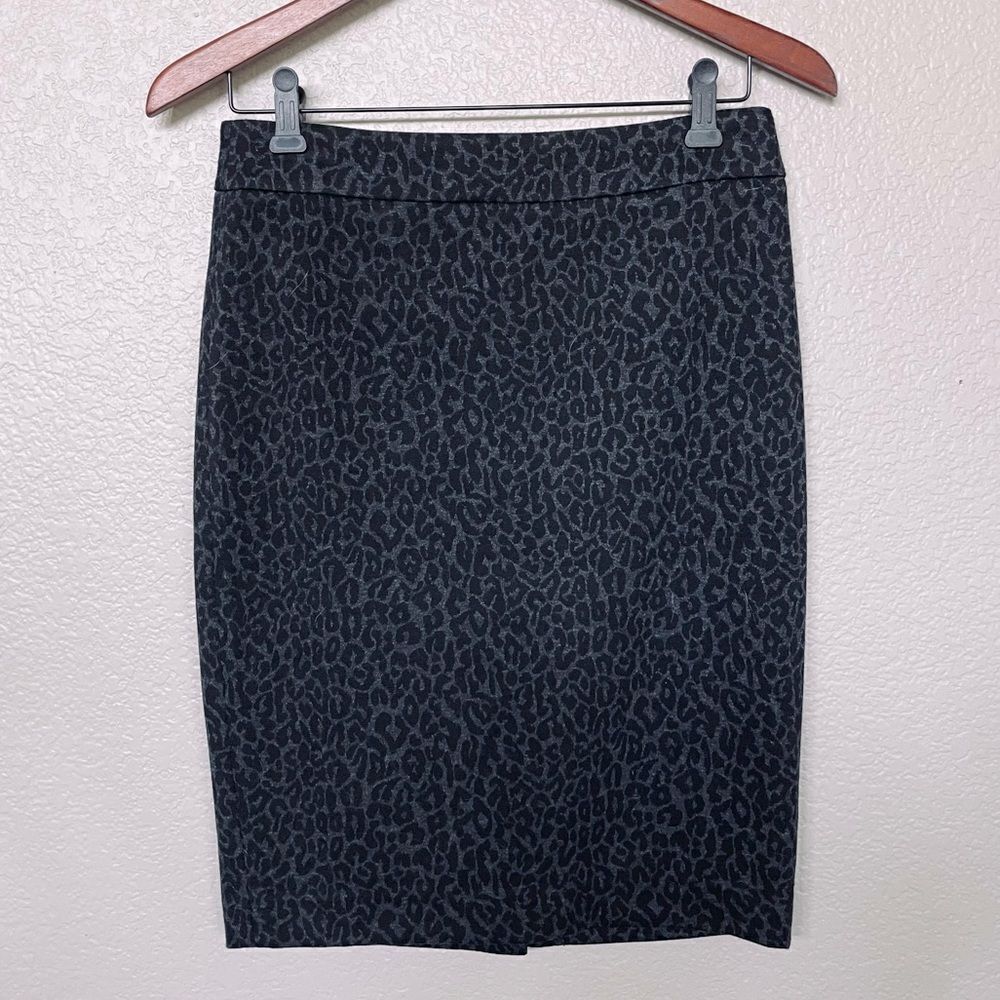 Ann Taylor LOFT Black Leopard Cheetah Pencil Skirt 2